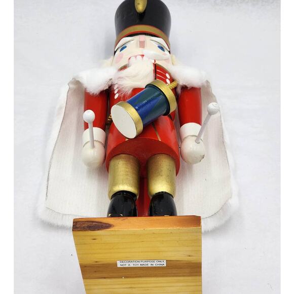 Vintage Nutcracker Christmas Drummer Cape Winter Holiday Decor Figurine 13" - Picture 2 of 11